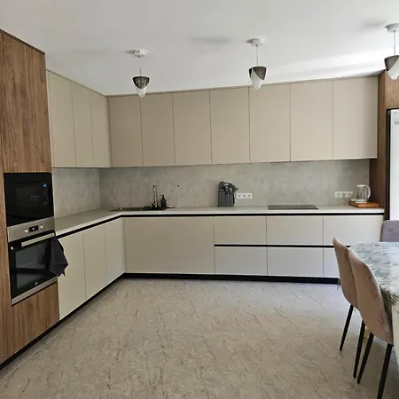 наш край Apartment Yaremche